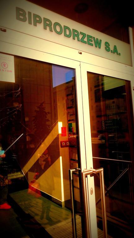 Wdj Hostel Warsaw Exterior photo